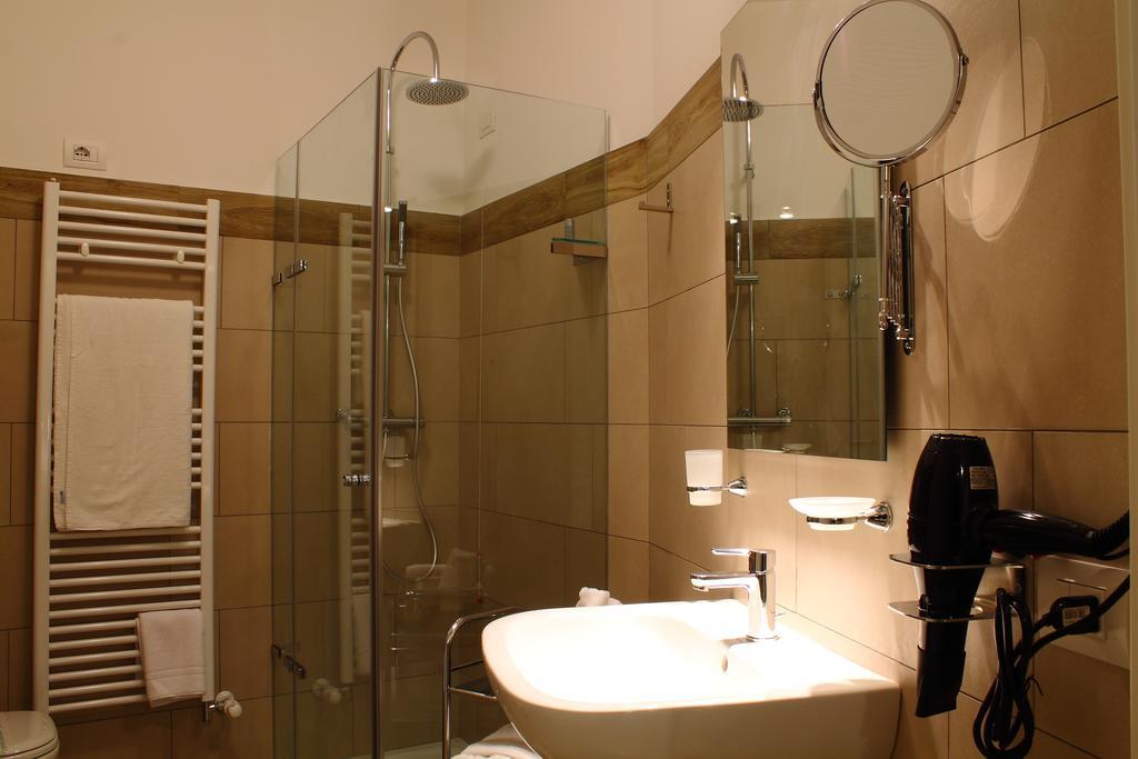 Bhl Boutique Rooms Леньяно Номер фото