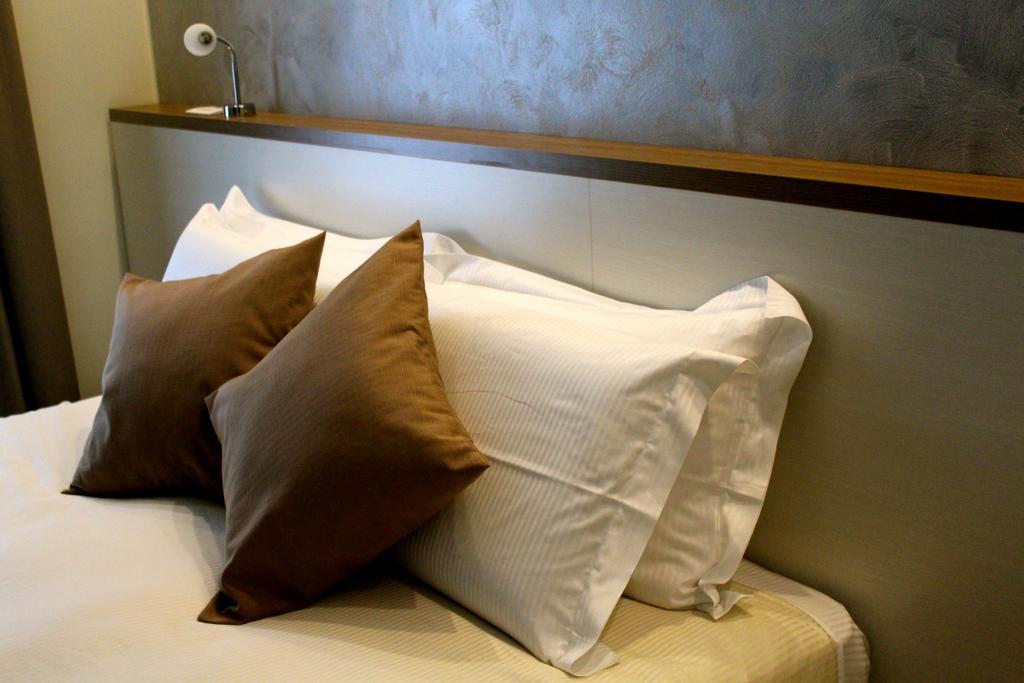Bhl Boutique Rooms Леньяно Номер фото
