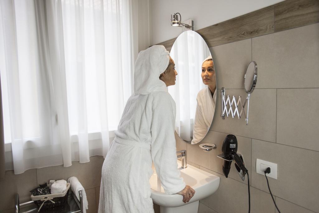Bhl Boutique Rooms Леньяно Екстер'єр фото