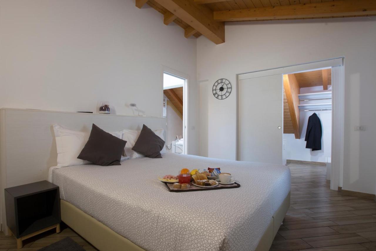 Bhl Boutique Rooms Леньяно Екстер'єр фото